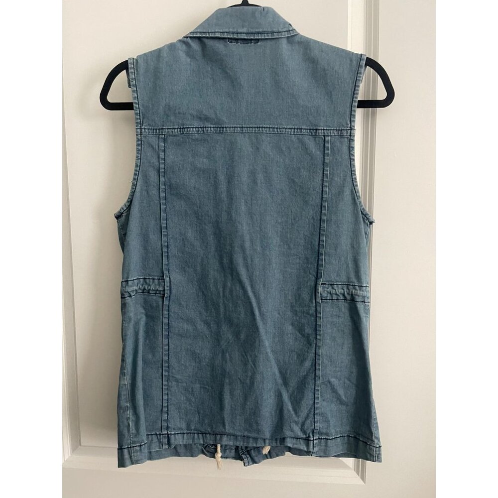Unique Denim Vest - Picture 3 of 3